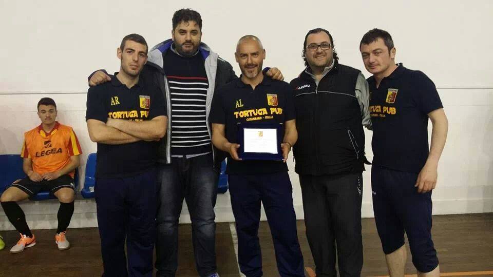 Alfieri con mister e dirigenti giallorossi