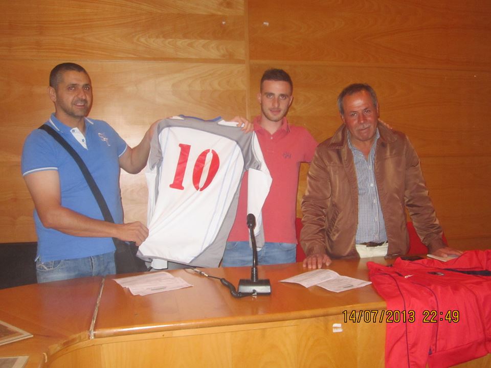 Peppe Mirante firma con la società di Cclcio