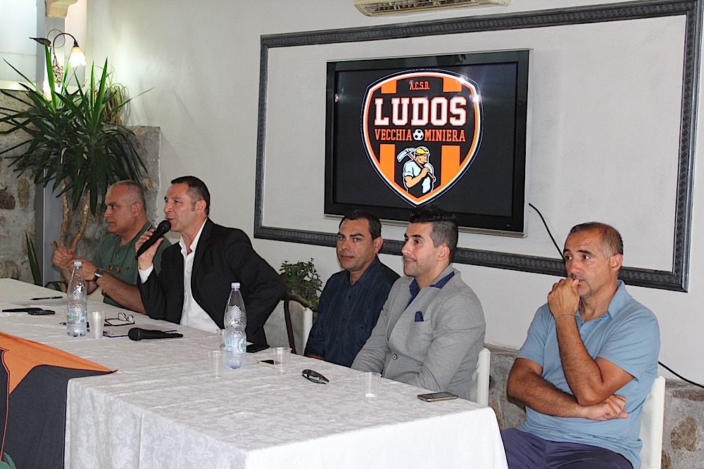 Tavolo ludos