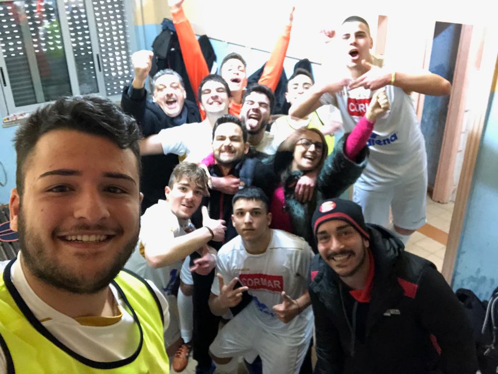 Selfie vittoria Futsal Polistena