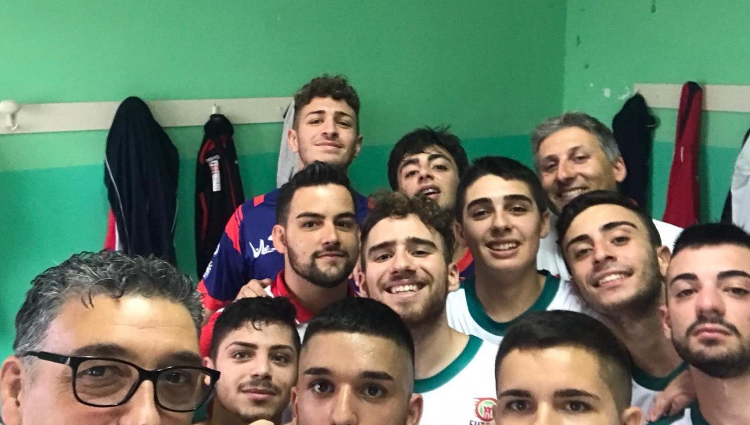 Selfie vittoria Futsal Polistena